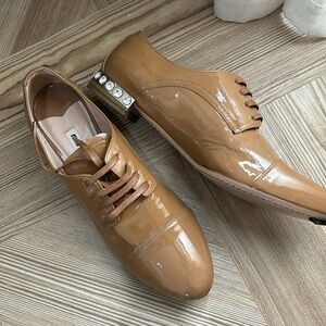 Miu Miu brand new 39.5 patent jeweled laced oxford! Gorgeous 🇮🇹